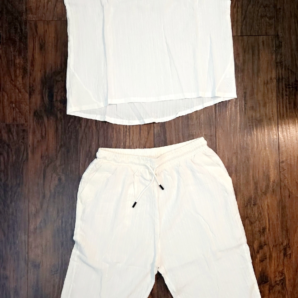 Men's Classic White Hybrid Shorts